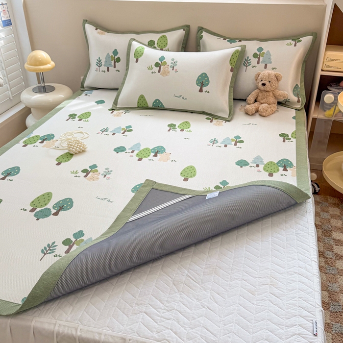 91家纺网 家纺一手货源 找家纺 典曼家纺 2025新款600D数码印花冰藤席席子凉席-床席款 森林小熊