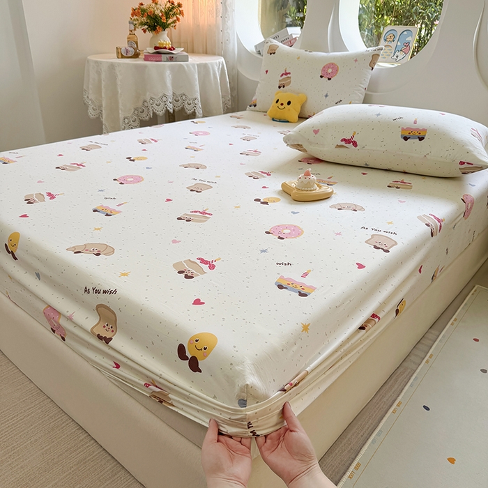 91家纺网 家纺一手货源 找家纺 十一家居 2025新款ins韩系卡通印花亲肤水洗棉床笠 面包甜甜圈