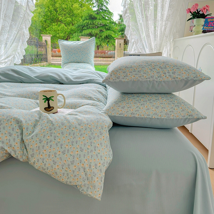 91家纺网 家纺一手货源 找家纺 王朝国际 2025新款直播热款有氧提花有氧双层纱碎花单被套 奶蓝泡芙