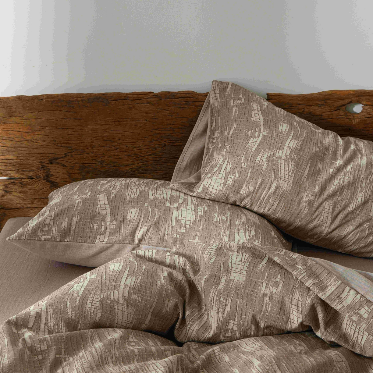 91家纺网 家纺一手货源 找家纺 云上 2025全棉色织大提花床品·侘寂潮汐   潮汐-咖