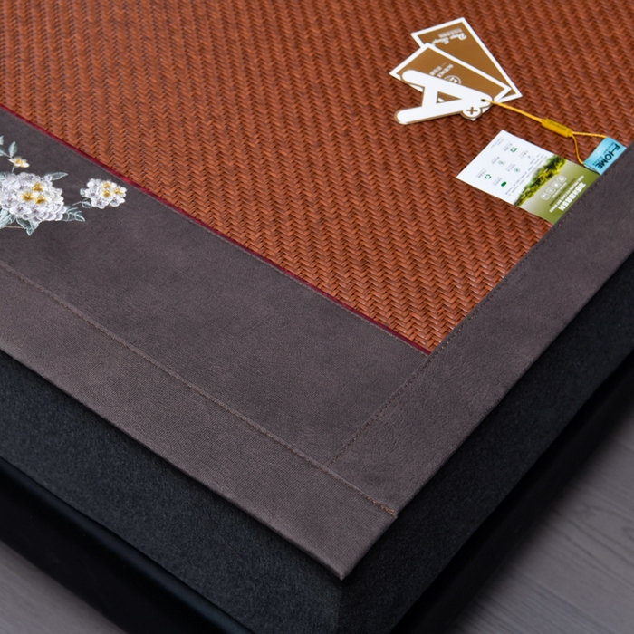 91家纺网 家纺一手货源 找家纺 （总）小牛席业 PE冷感霸王藤系列（绣球花开刺绣款）凉席藤席冰藤席冰丝席草席竹席乳胶席凉豆豆席 