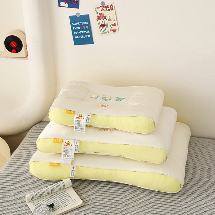 91家纺网 家纺一手货源 找家纺 （总）2025新款一起躺平鸭亲子枕头 莱赛尔超柔护颈可爱枕头