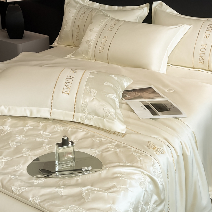 91家纺网 家纺一手货源 找家纺 （总）金阳光家纺 2025新款金丝提花浮雕水洗天丝夏被四件套