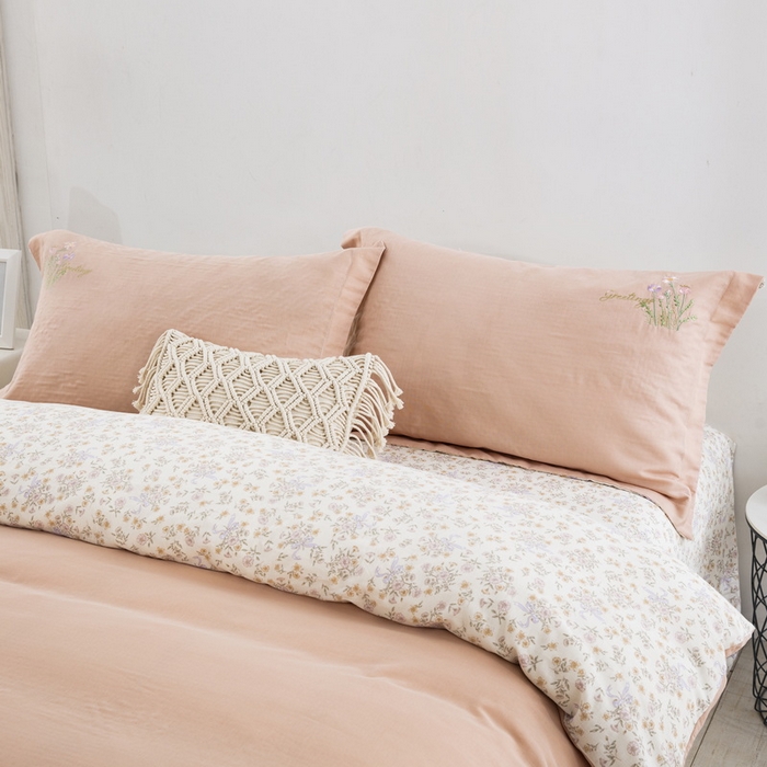 91家纺网 家纺一手货源 找家纺 鲁爱家纺供货 2025新款全棉双层纱绣花四件套 初语-玉颜粉