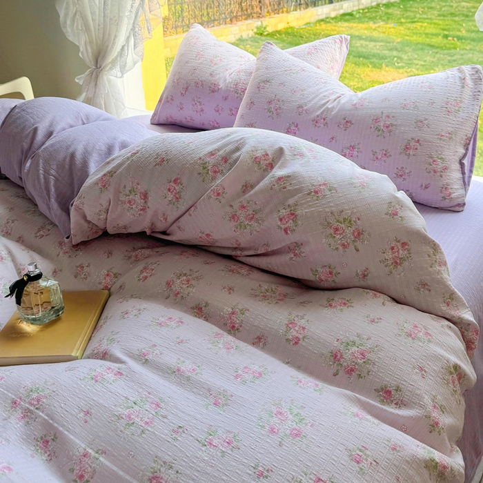 91家纺网 家纺一手货源 找家纺 王朝国际 2025新款直播热款有氧提花有氧双层纱碎花单被套 紫陌