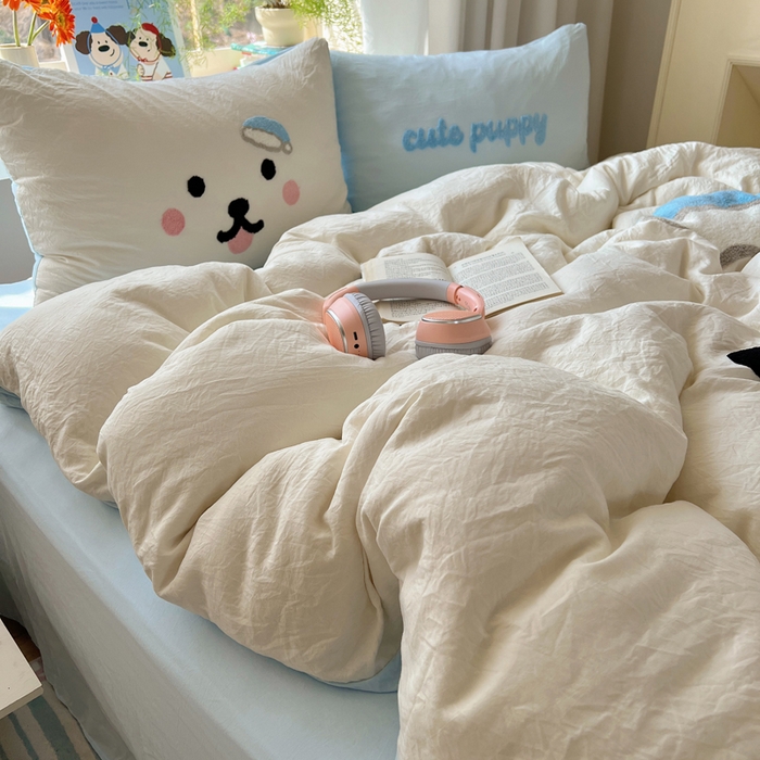 91家纺网 家纺一手货源 找家纺 （总）顾里家纺 2025新款甜系表情包云朵棉毛巾绣四件套