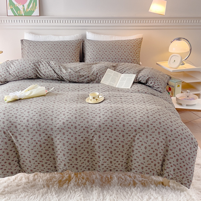 91家纺网 家纺一手货源 找家纺 伊嫚家居 新款日式新品全棉针织棉A类活性印花四件套天竺棉小碎花复古亲肤被罩床笠款套件 雅素栀子花