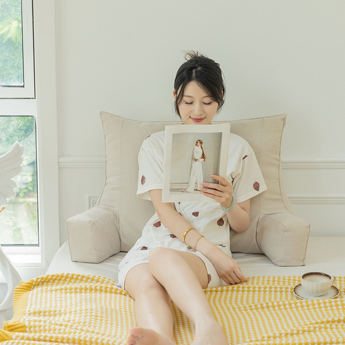 91家纺网 家纺一手货源 找家纺 一兰家纺 2025新款单人床头靠垫护腰靠背靠枕大抱枕抱抱靠 抱抱靠-奶昔米