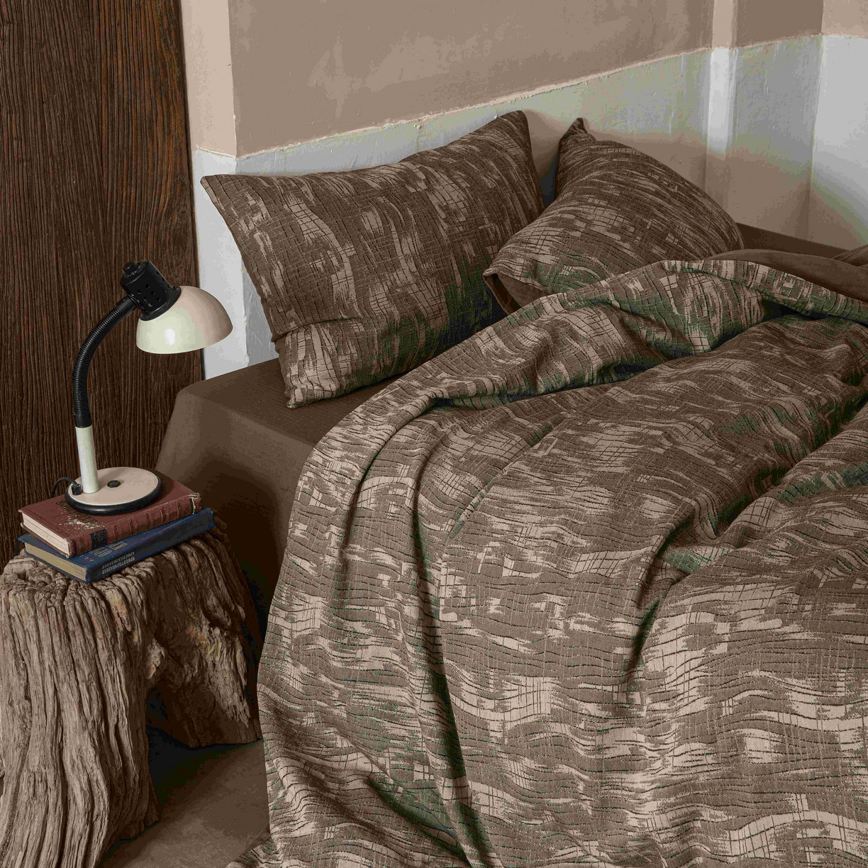 91家纺网 家纺一手货源 找家纺 云上 2025全棉色织大提花床品·侘寂潮汐   潮汐-金