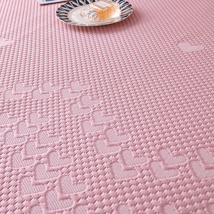 91家纺网 家纺一手货源 找家纺 尚品凤凰2025新款凉感床裙渐变色豆豆席床裙凉席直角席 凉席席子 爱心直角  粉