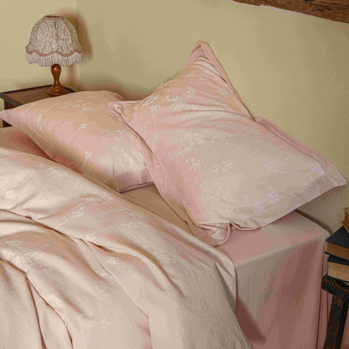 91家纺网 家纺一手货源 找家纺 云上 2025全棉提花床品系列·风铃 风铃-粉