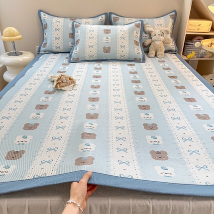 91家纺网 家纺一手货源 找家纺 （总）典曼家纺 2025新款600D数码印花冰藤席席子凉席-床席款