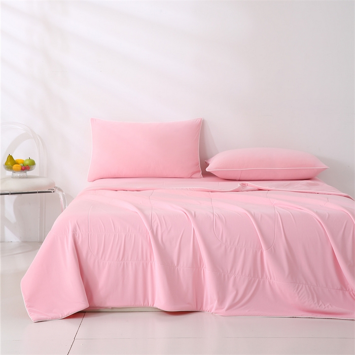 91家纺网 家纺一手货源 找家纺 小禹仔 2025新款母婴级水洗硅胶夏被夏凉被子被芯 浅粉