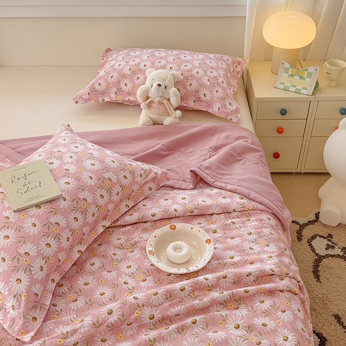 91家纺网 家纺一手货源 找家纺 雪鲨家纺  2025新款A类水洗棉夏被新疆棉花夏凉被空调被可机洗薄被子被芯 菊花粉