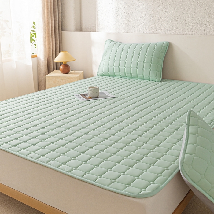 91家纺网 家纺一手货源 找家纺 欧邦 2025春夏新款四季款无印风纯色水洗棉床褥榻榻米床垫 床垫-浅绿