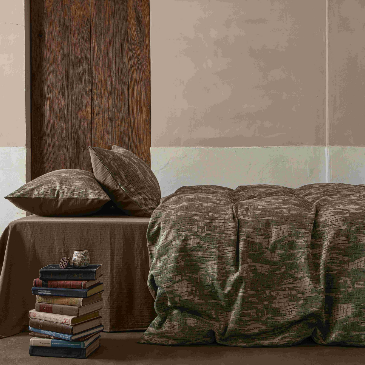 91家纺网 家纺一手货源 找家纺 云上 2025全棉色织大提花床品·侘寂潮汐   潮汐-金