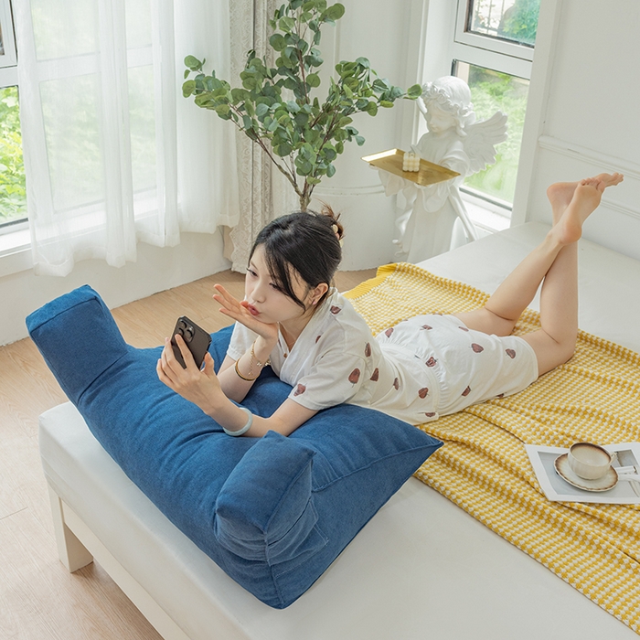 91家纺网 家纺一手货源 找家纺 一兰家纺 2025新款单人床头靠垫护腰靠背靠枕大抱枕抱抱靠 抱抱靠-雀舞蓝