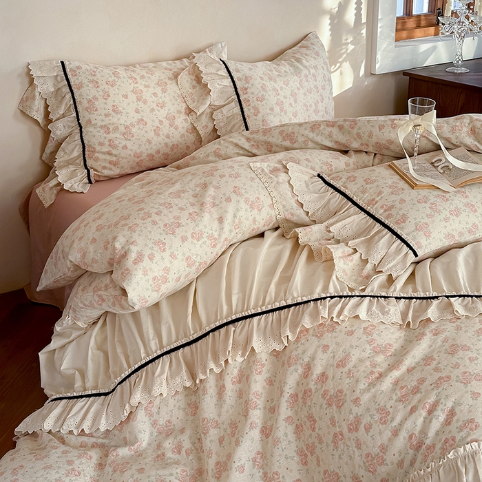 91家纺网 家纺一手货源 找家纺 婳庭家居 2025新款双层纱褶皱花边款四件套 玫瑰故事