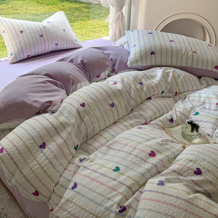 91家纺网 家纺一手货源 找家纺 王朝国际 2025新款直播热款有氧提花有氧双层纱碎花单被套 紫爱心