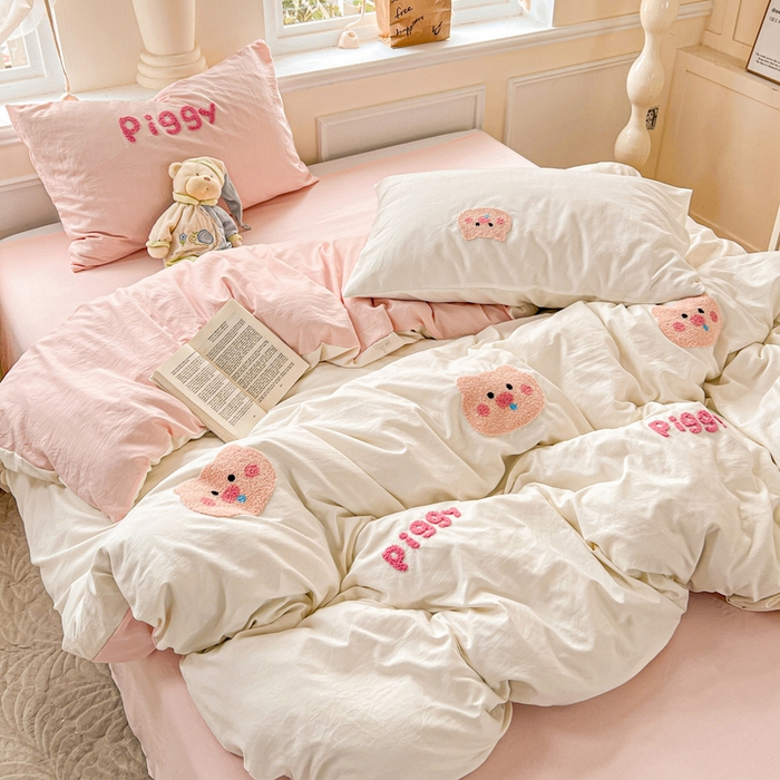 91家纺网 家纺一手货源 找家纺 海岛哥哥 2025新款云柔棉毛巾绣 四件套 毛巾绣-可爱小猪