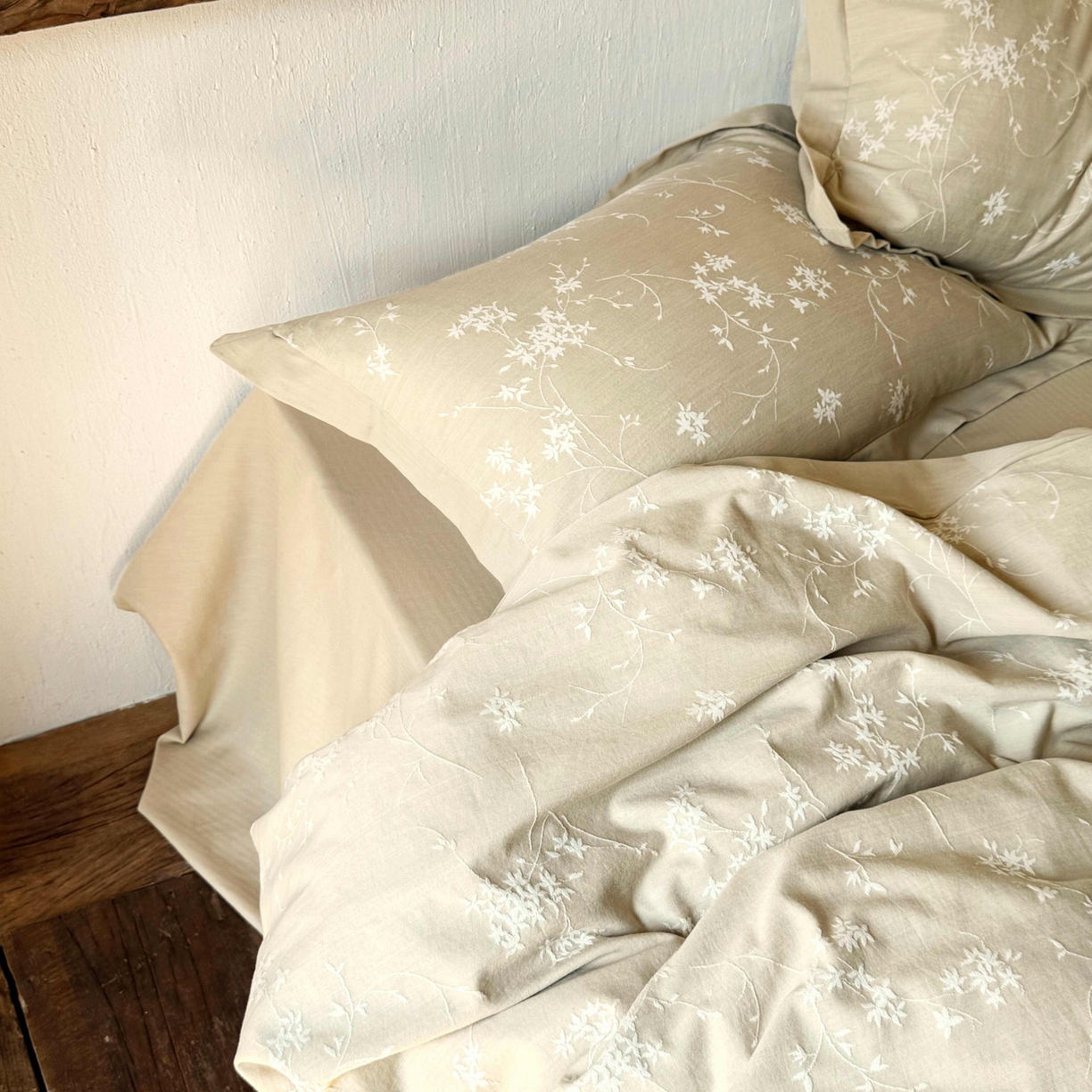 91家纺网 家纺一手货源 找家纺 云上 2025全棉提花床品系列·风铃 风铃-卡其