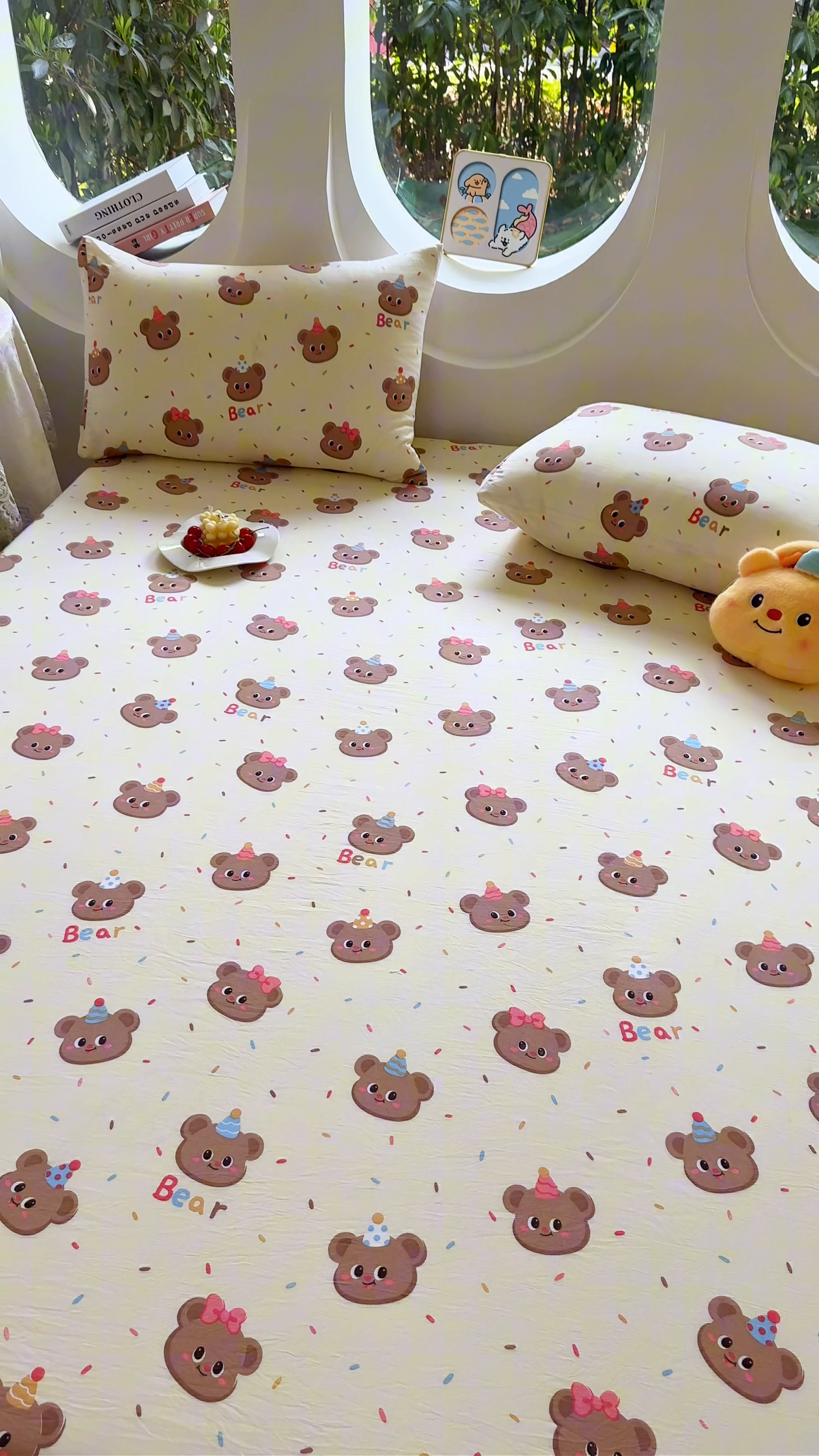 91家纺网 家纺一手货源 找家纺 十一家居 2025新款ins韩系卡通印花亲肤水洗棉床笠 奶芙小熊