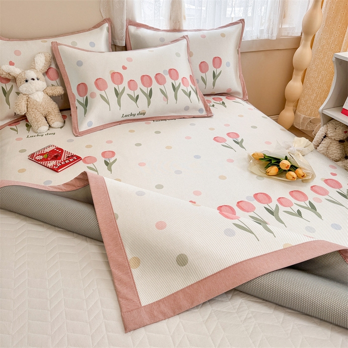 91家纺网 家纺一手货源 找家纺 典曼家纺 2025新款600D数码印花冰藤席席子凉席-床席款 浪漫郁金香