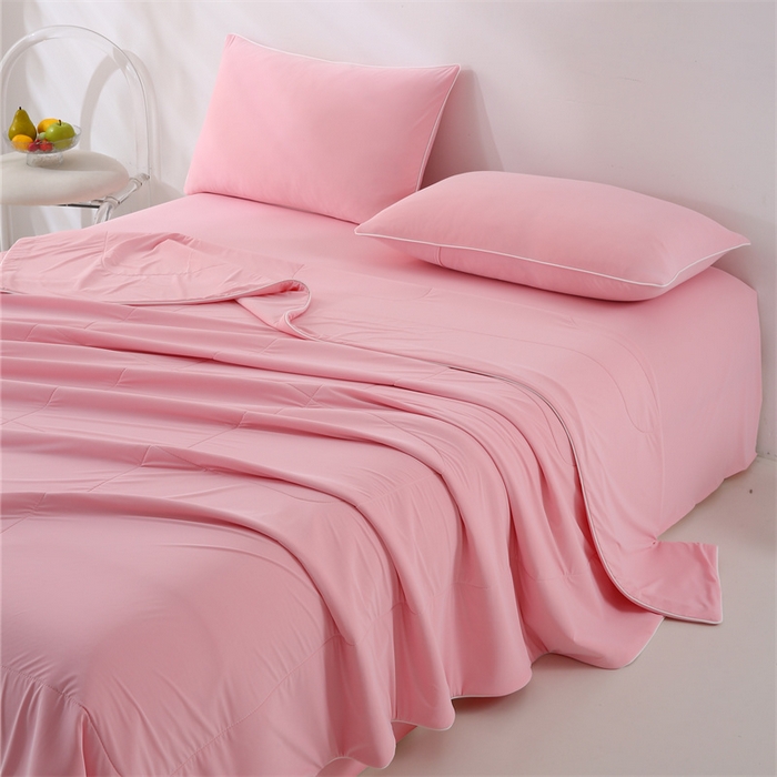 91家纺网 家纺一手货源 找家纺 小禹仔 2025新款母婴级水洗硅胶夏被夏凉被子被芯 浅粉