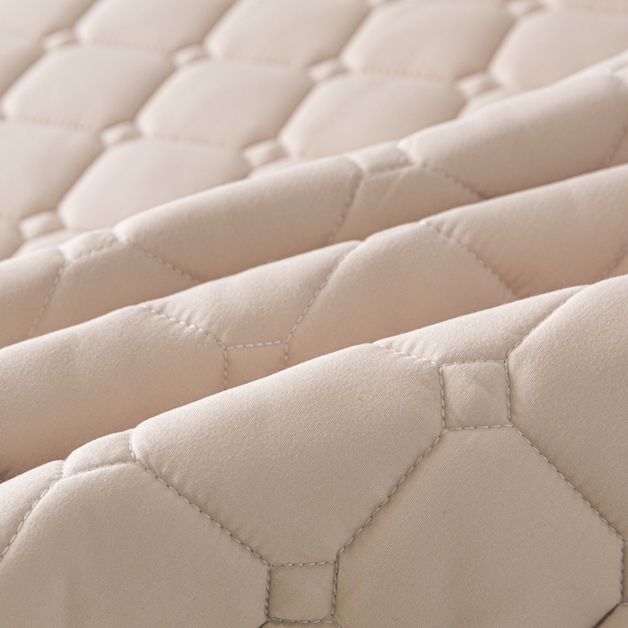 91家纺网 家纺一手货源 找家纺 （总）欧邦 2025春夏新款四季款无印风纯色水洗棉床褥榻榻米床垫