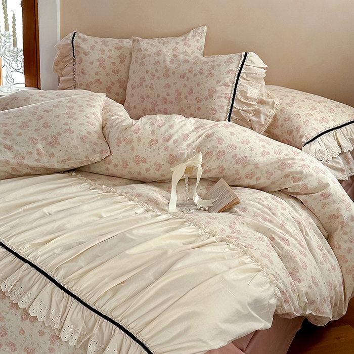 91家纺网 家纺一手货源 找家纺 婳庭家居 2025新款双层纱褶皱花边款四件套 玫瑰故事