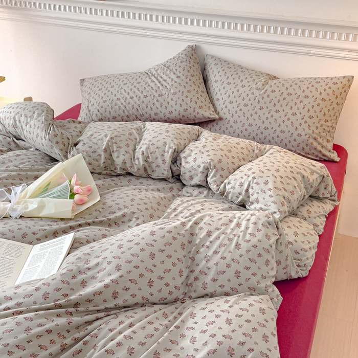 91家纺网 家纺一手货源 找家纺 伊嫚家居 新款日式新品全棉针织棉A类活性印花四件套天竺棉小碎花复古亲肤被罩床笠款套件 雅素栀子花