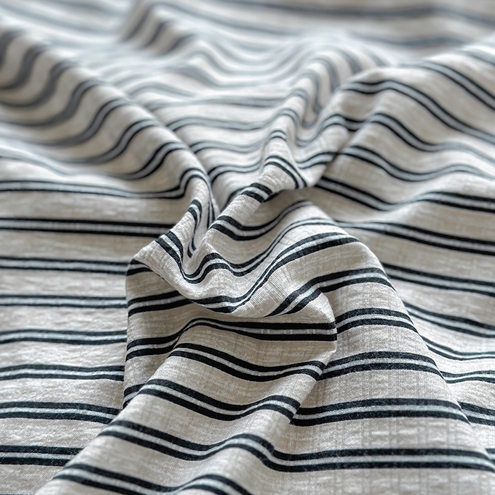 91家纺网 家纺一手货源 找家纺 王朝国际 2026新款直播热款有氧提花有氧双层纱碎花单被套 黑条