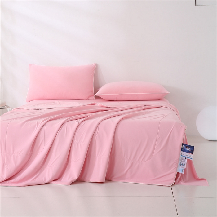 91家纺网 家纺一手货源 找家纺 小禹仔 2025新款母婴级水洗硅胶夏被夏凉被子被芯 浅粉