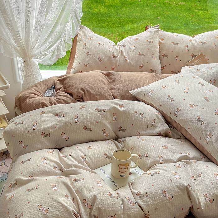 91家纺网 家纺一手货源 找家纺 王朝国际 2025新款直播热款有氧提花有氧双层纱碎花单被套 叮当汪