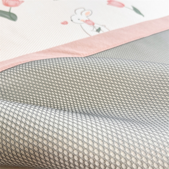 91家纺网 家纺一手货源 找家纺 典曼家纺 2025新款600D数码印花冰藤席席子凉席-床席款 花田小兔