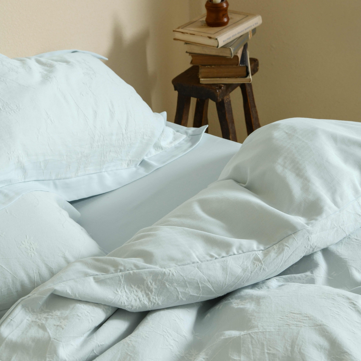 91家纺网 家纺一手货源 找家纺 云上 2025全棉提花床品系列·风铃 风铃-蓝