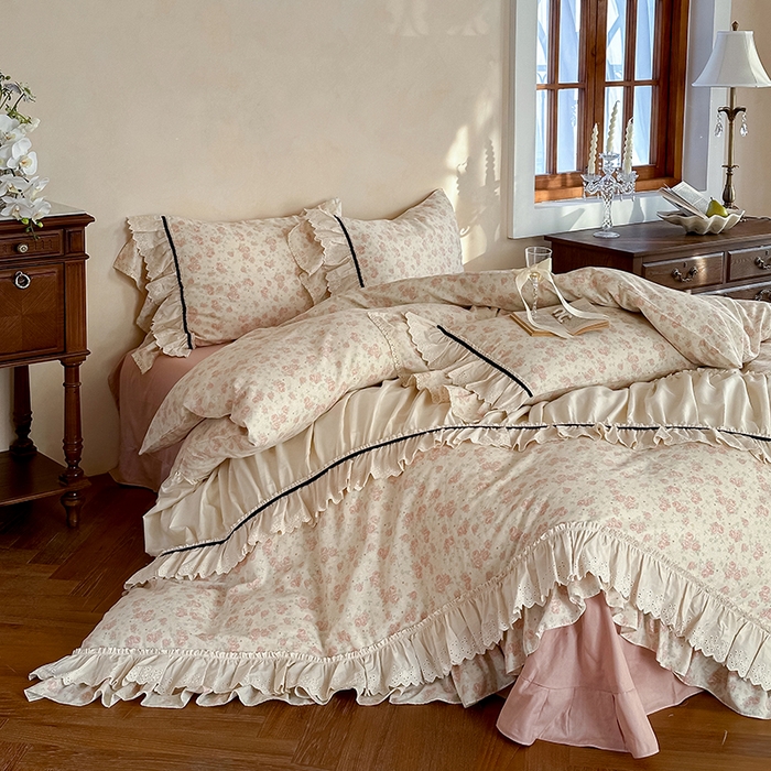 91家纺网 家纺一手货源 找家纺 婳庭家居 2025新款双层纱褶皱花边款四件套 玫瑰故事