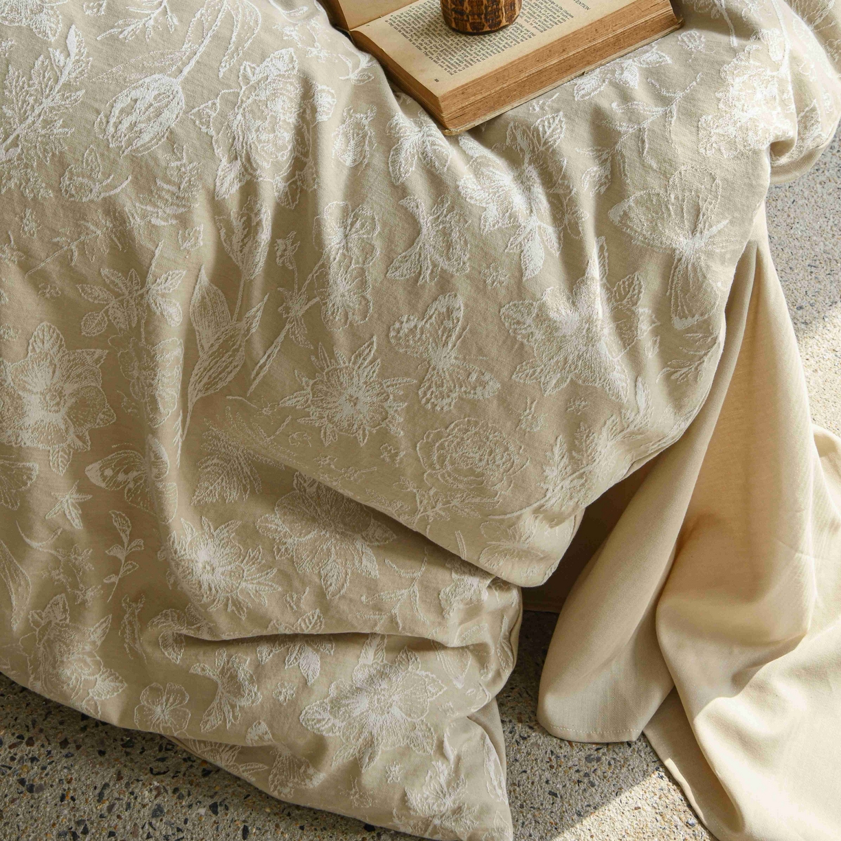 91家纺网 家纺一手货源 找家纺 （总）云上 2025全棉提花床品系列·蝶舞花间