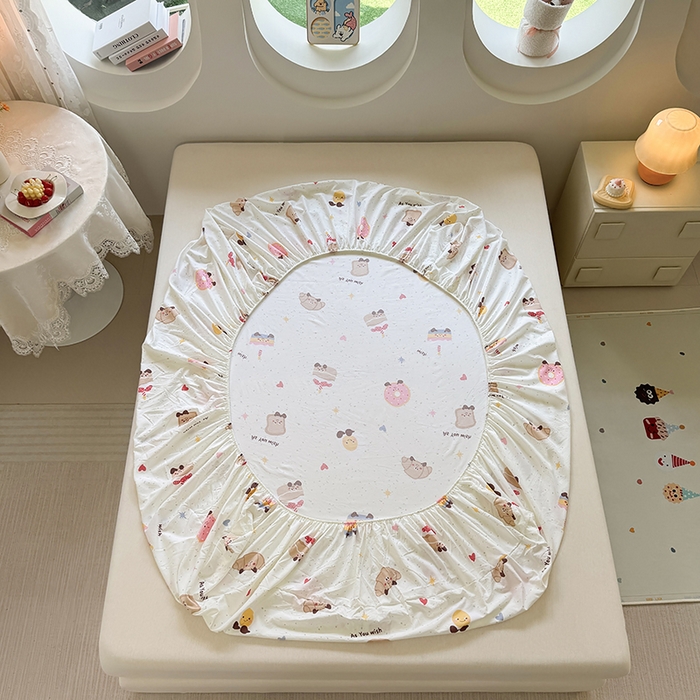 91家纺网 家纺一手货源 找家纺 十一家居 2025新款ins韩系卡通印花亲肤水洗棉床笠 面包甜甜圈