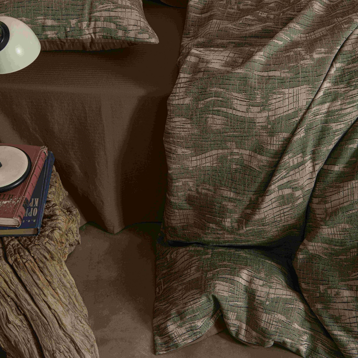 91家纺网 家纺一手货源 找家纺 云上 2025全棉色织大提花床品·侘寂潮汐   潮汐-金