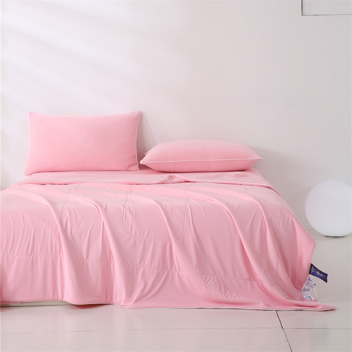 91家纺网 家纺一手货源 找家纺 小禹仔 2025新款母婴级水洗硅胶夏被夏凉被子被芯 浅粉