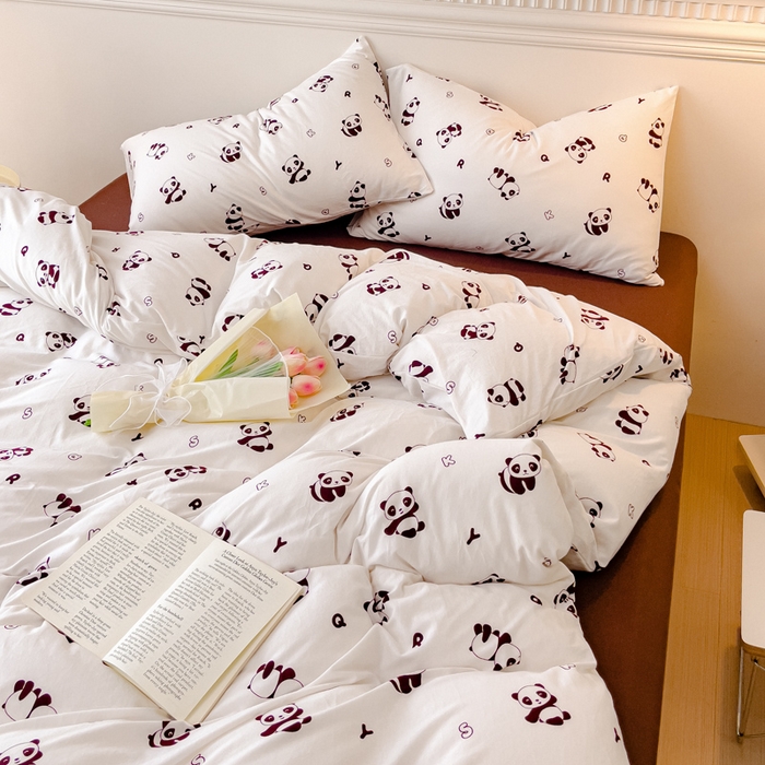 91家纺网 家纺一手货源 找家纺 伊嫚家居 新款日式新品全棉针织棉A类活性印花四件套天竺棉小碎花复古亲肤被罩床笠款套件 可爱熊猫