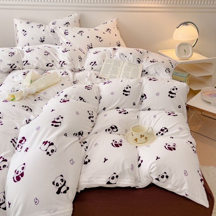 91家纺网 家纺一手货源 找家纺 伊嫚家居 新款日式新品全棉针织棉A类活性印花四件套天竺棉小碎花复古亲肤被罩床笠款套件 可爱熊猫