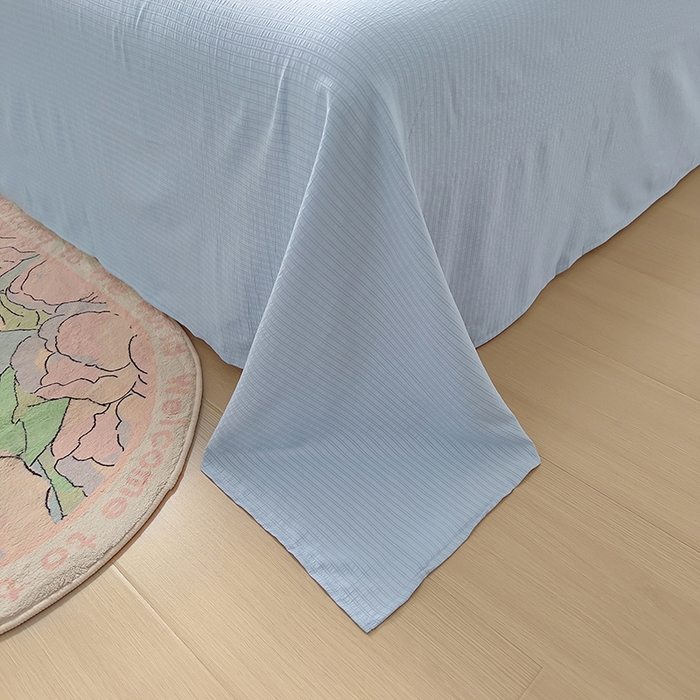 91家纺网 家纺一手货源 找家纺 王朝国际 2025新款直播热款有氧提花有氧双层纱碎花单被套 蕾丝草莓