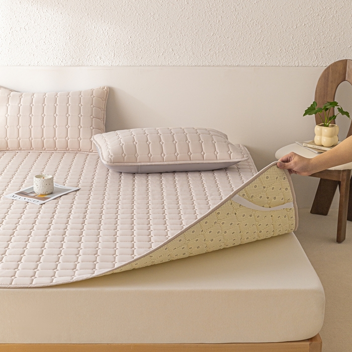 91家纺网 家纺一手货源 找家纺 （总）欧邦 2025春夏新款四季款无印风纯色水洗棉床褥榻榻米床垫