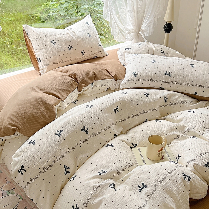 91家纺网 家纺一手货源 找家纺 王朝国际 2025新款直播热款有氧提花有氧双层纱碎花单被套 爱心蝶