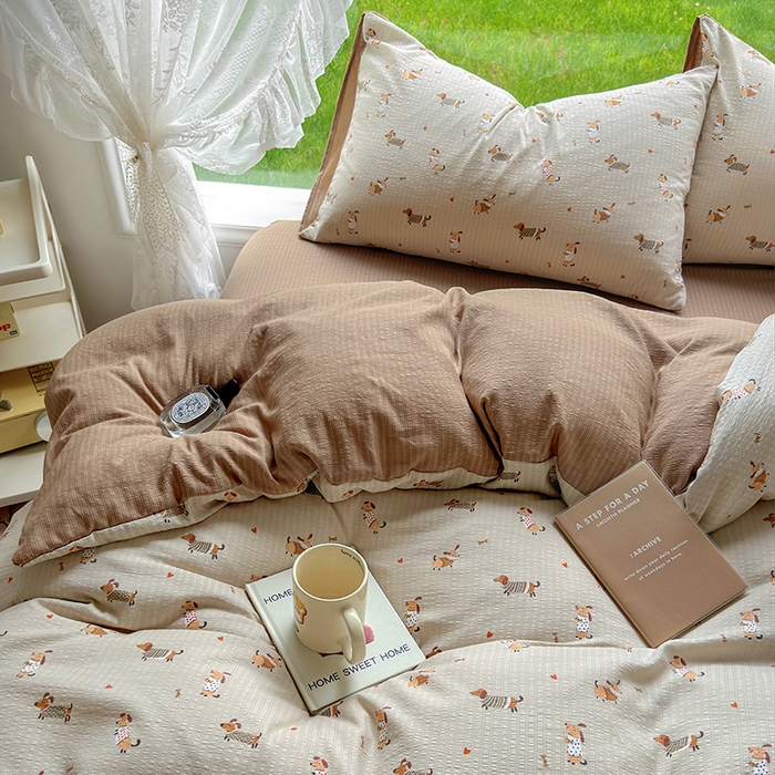 91家纺网 家纺一手货源 找家纺 王朝国际 2025新款直播热款有氧提花有氧双层纱碎花单被套 叮当汪