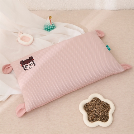 91家纺网 家纺一手货源 找家纺 （总）芯洲 2025新款儿童学生向夏季凉豆豆荞麦枕卡通可爱Q版枕头枕芯