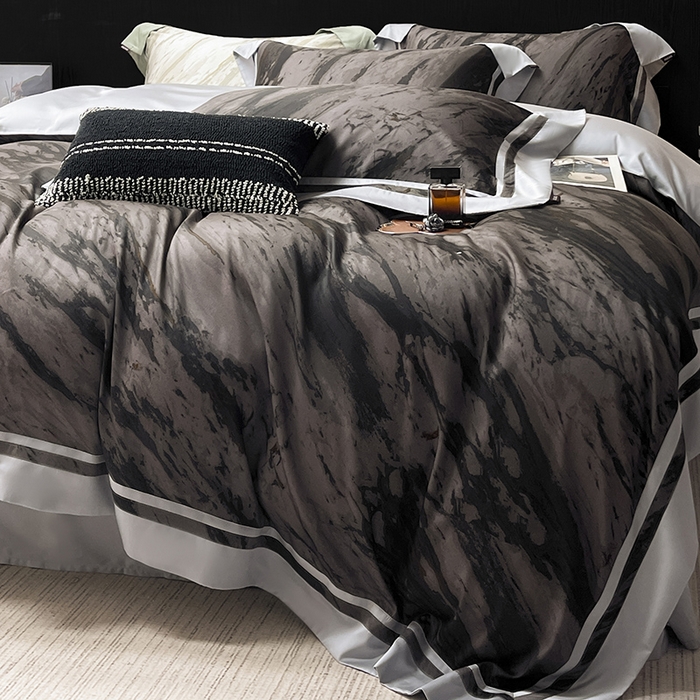 91家纺网 家纺一手货源 找家纺  2025新款夏季A类母婴级天丝棉印花四件套纯棉全棉高端数码印花丝滑裸睡长绒棉被套真丝床上用品 布里奇-灰