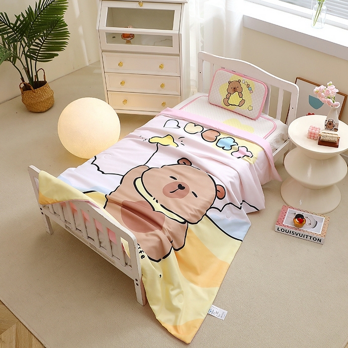 91家纺网 家纺一手货源 找家纺 八零年代  2025新款3D凉豆豆大版卡通儿童凉席夏被三件套冰豆豆凉席 凉豆豆 星星卡皮巴拉